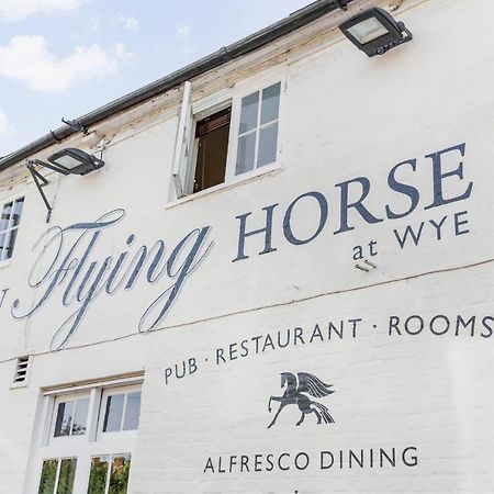 New Flying Horse Inn Wye Екстер'єр фото